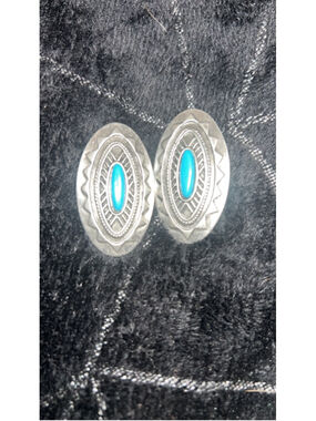 Women's Unbranded Oval Silver Turquoise Stud Earrings One Size